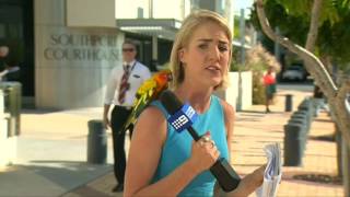 썬코뉴어 앵무새가 무서운 방송 리포터ㅋㅋㅋㅋㅋㅋ